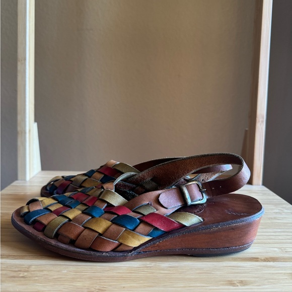 GALATALEATHERSHOP Turkish Genuine Cow Leather Adjustable Strap Closed Toe Sandal - Picture 4 of 4